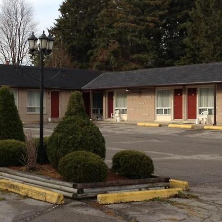 Lotus Motel Cobourg Kültér fotó