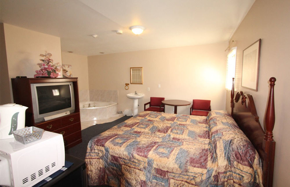Lotus Motel Cobourg Kültér fotó